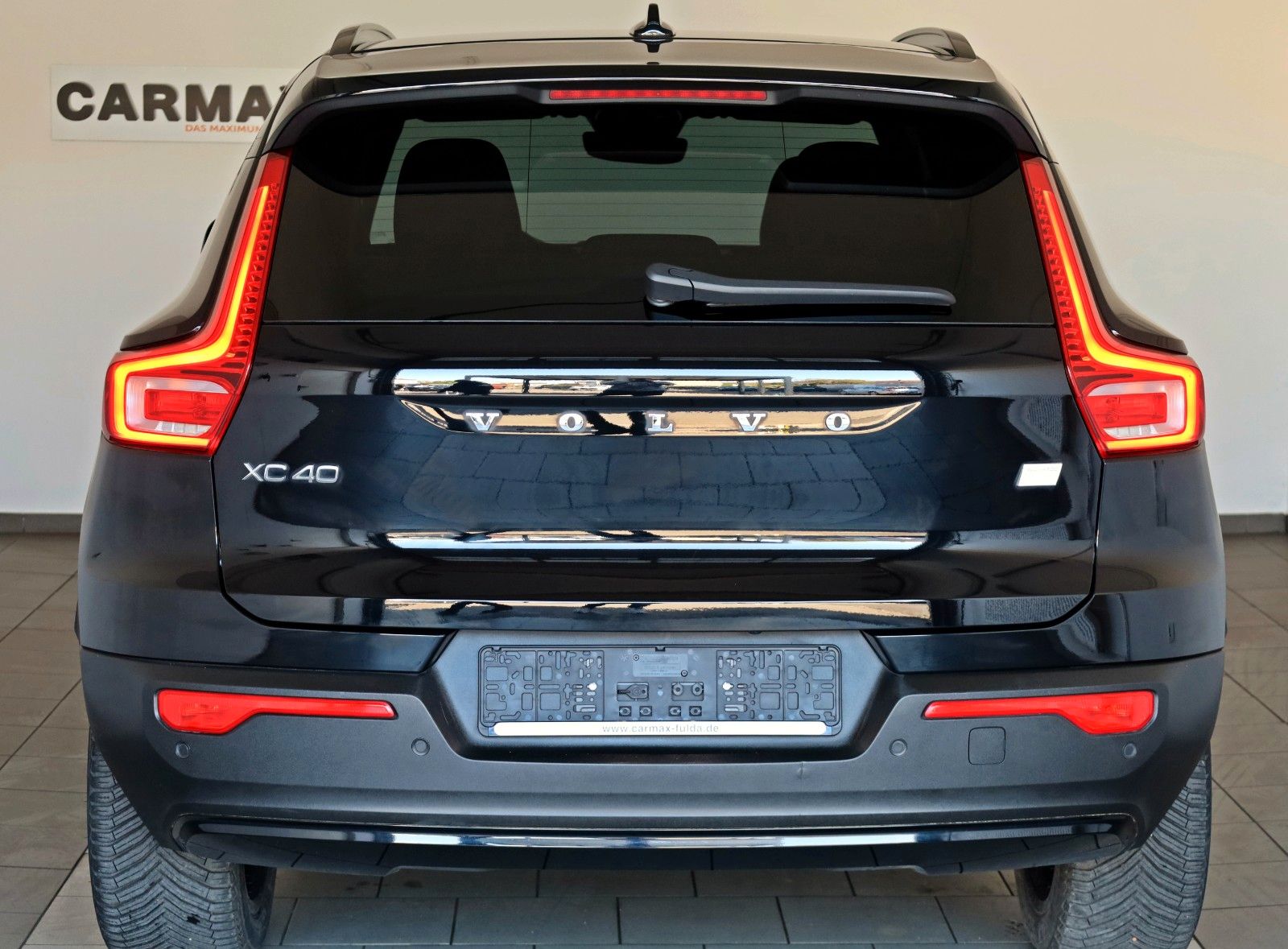 Fahrzeugabbildung Volvo XC40 Plus Recharge,T.Leder,Navi,LED,Kamera,SH