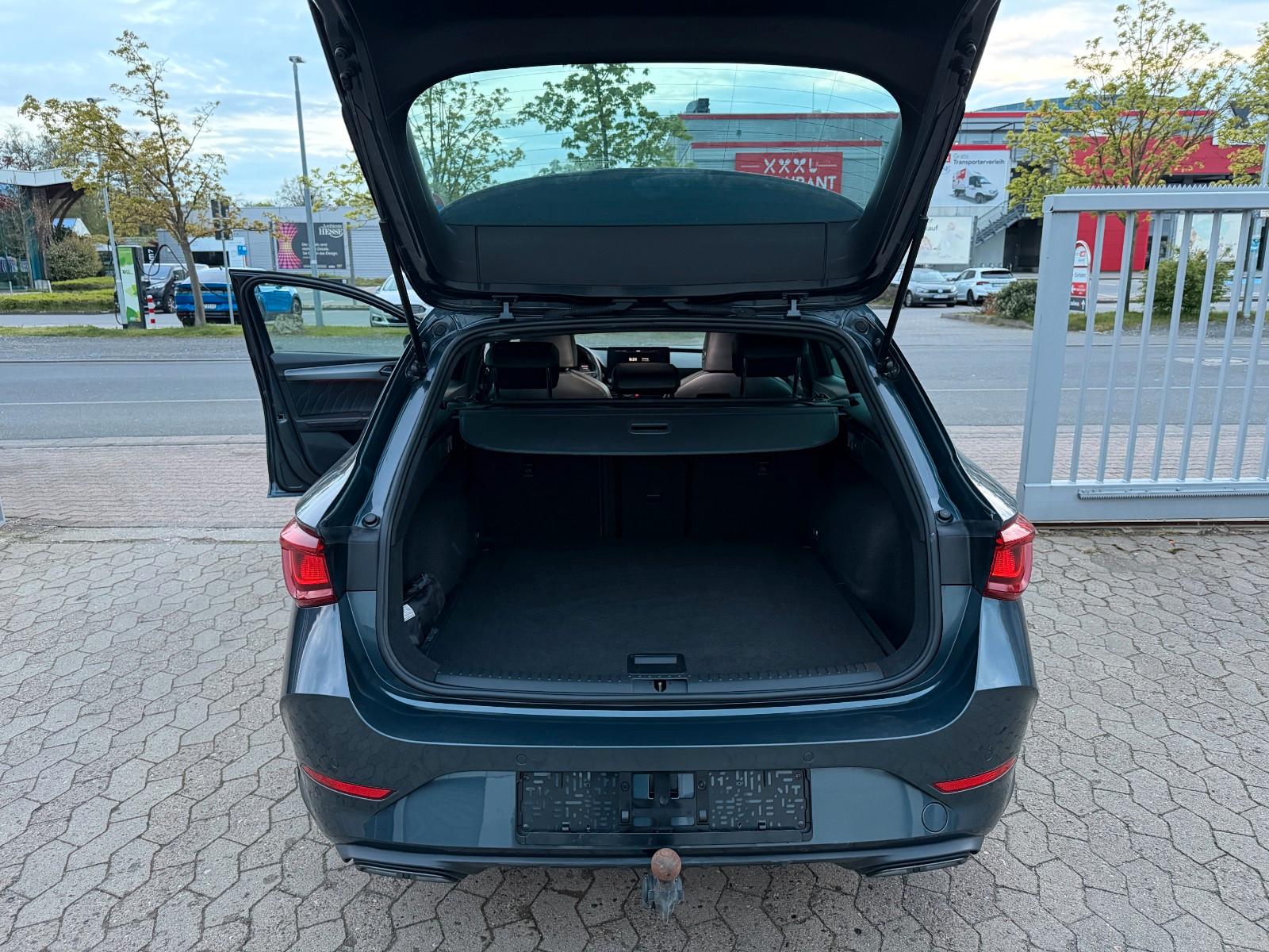 Cupra Leon AHK*ACC*PARK*NAVI*SHZ*CONNECT*LANE
