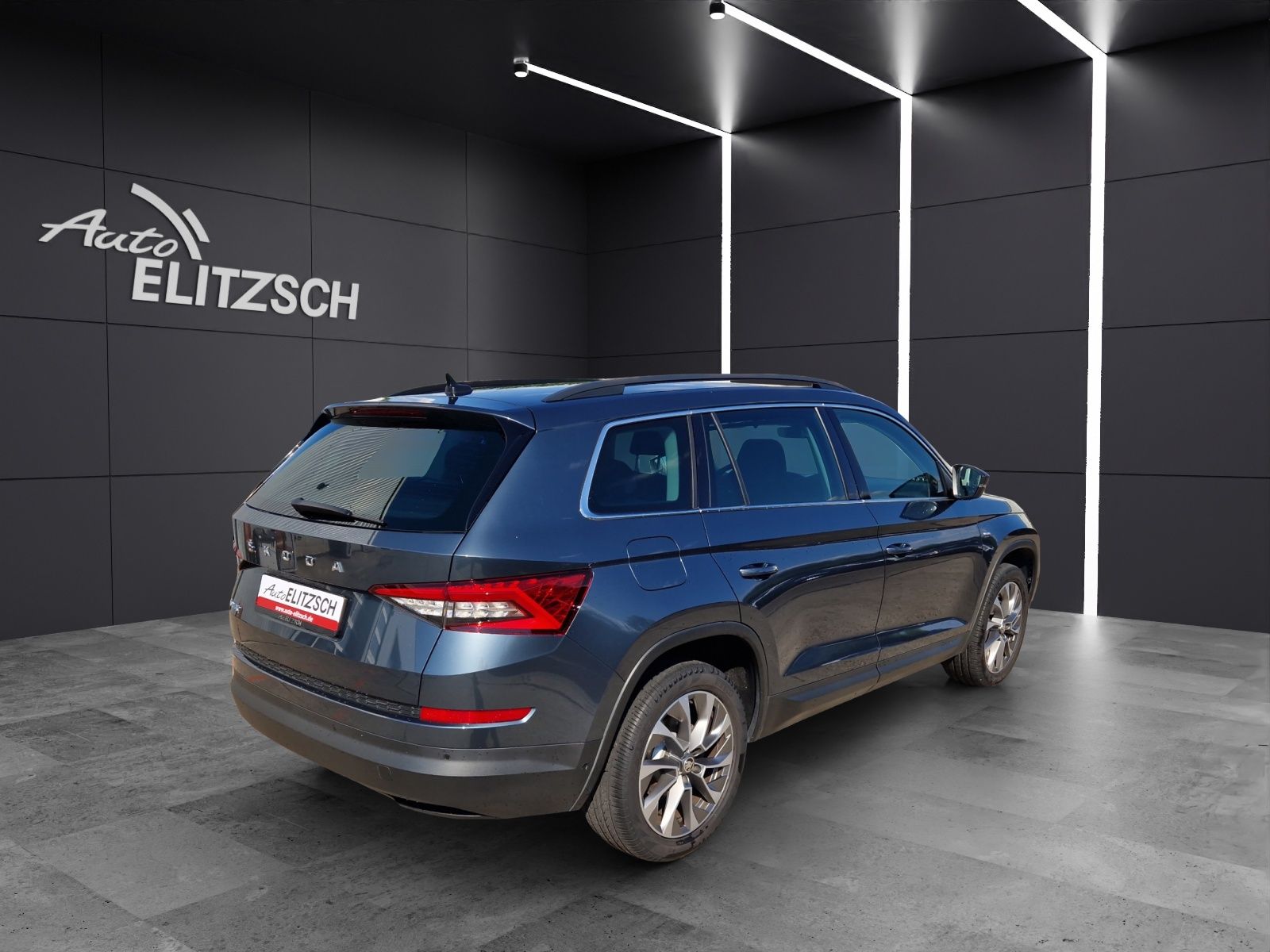 Fahrzeugabbildung SKODA Kodiaq TDI Clever DSG LED ACC 19" SHZ PDC NAVI