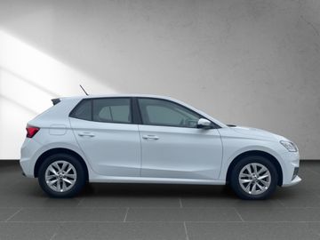 Skoda Fabia IV 1.0 TSI Ambition LED PDC SHZ ALU