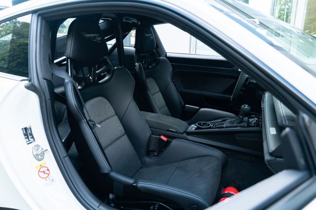 Porsche 992 GT3 RS/ WEISSACH/ CLUBSPORT/ BOSE/ LIFT