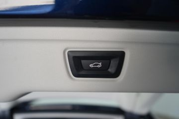 BMW 330 - 8