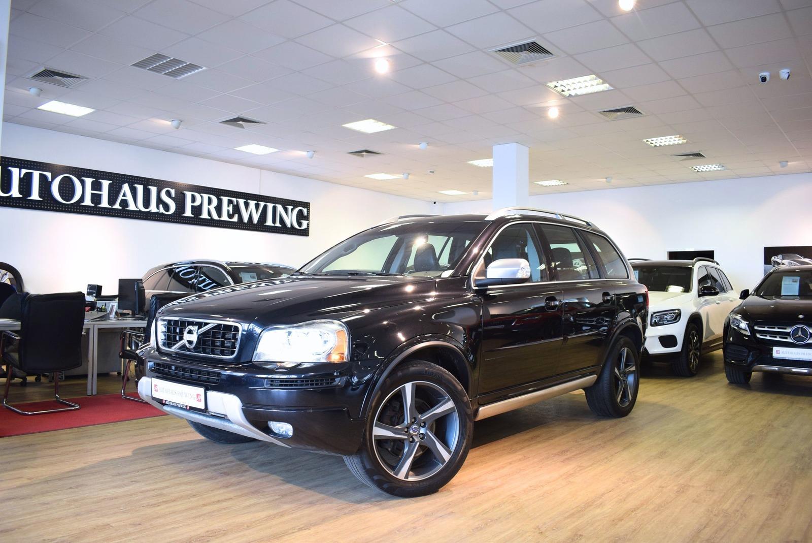 Volvo XC90 D5 R-Design/7-SITZER/ STHZ/ AHK/ ZAHNR.NEU