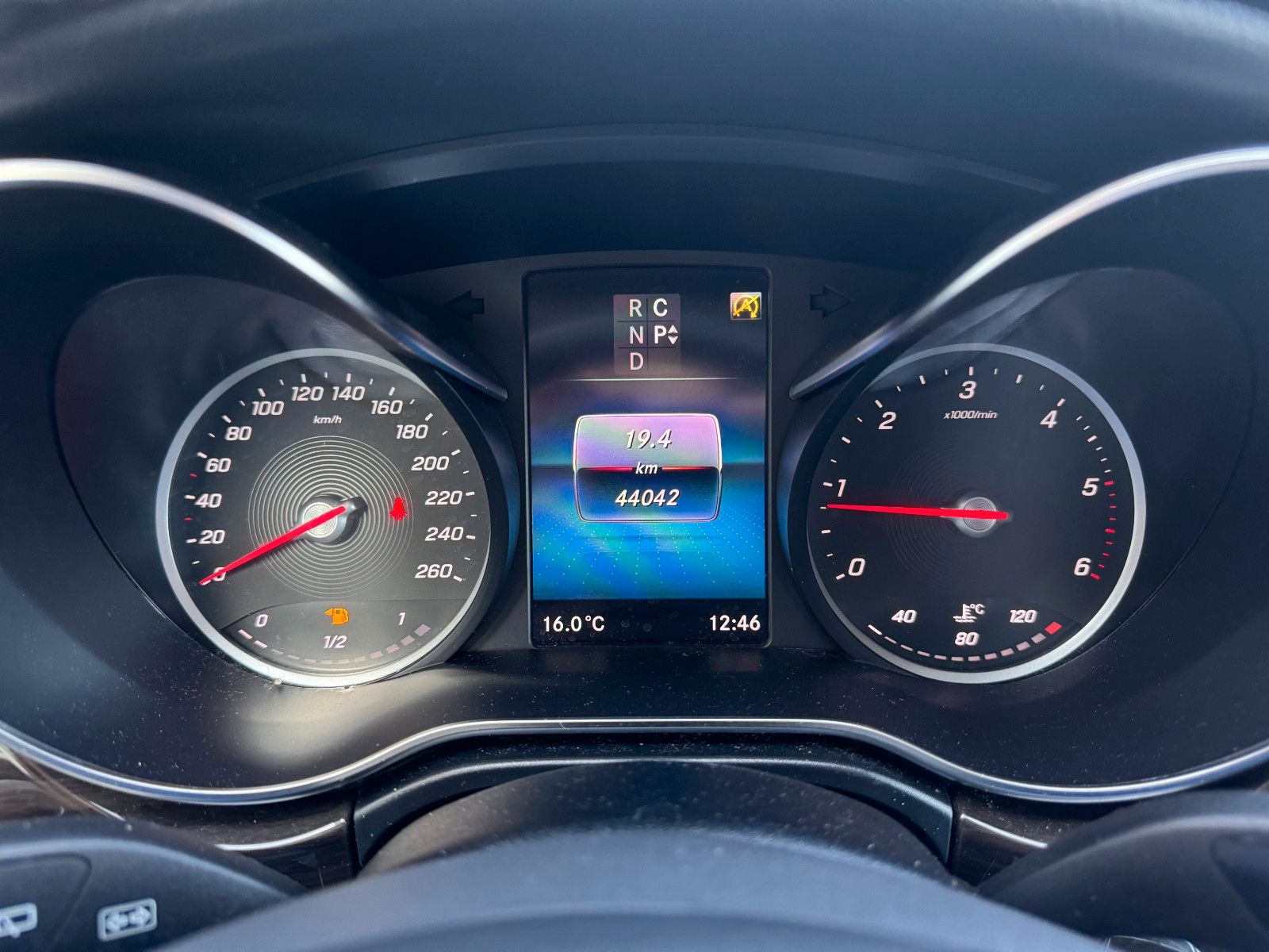 Fahrzeugabbildung Mercedes-Benz V 300 d AVA Extral AIRMATIC Stdheiz 360Kamera