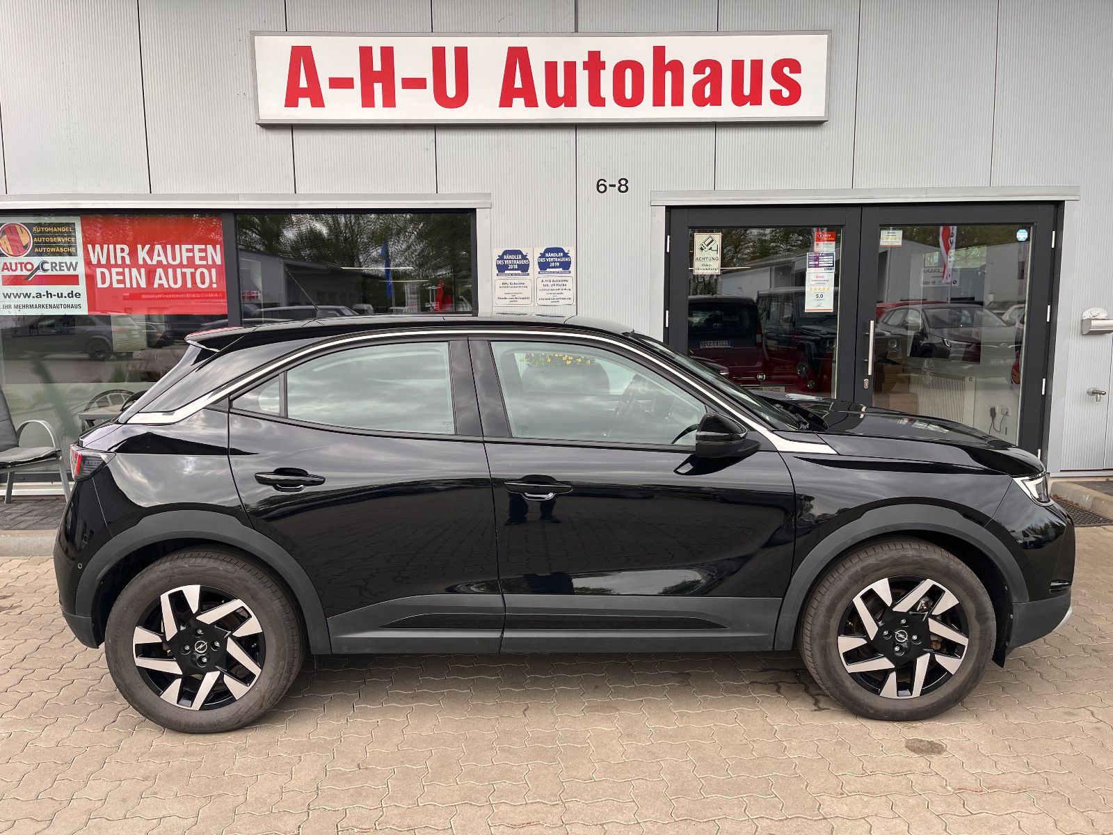 Fahrzeugabbildung Opel Mokka e Elegance