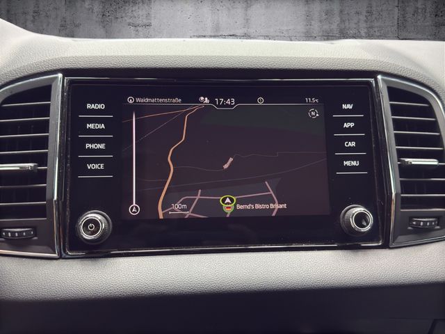 Skoda Karoq Ambition 2.0 TDI DSG*LED*NAVI*KAMERA*APPLE