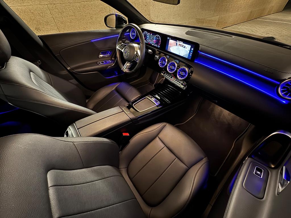 Mercedes-Benz CLA 180