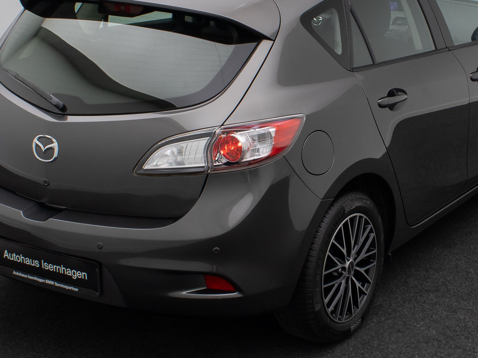 Fahrzeugabbildung Mazda 3 2.0 Edition HiFi GeschwindigReg PDC Totwinkel