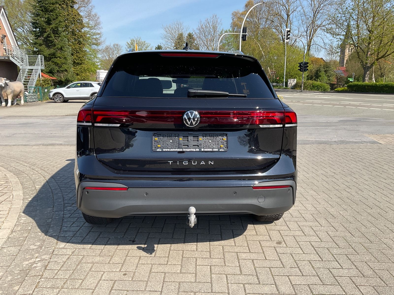 Fahrzeugabbildung Volkswagen Tiguan 2.0 TDI DSG Life,AHK,ACC,LED,Kamera