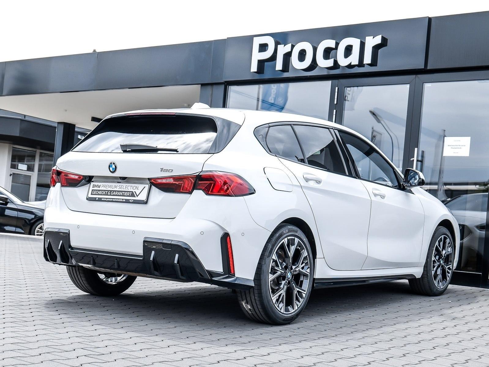 BMW 120 M Sport ACC RFK NAVI LED Sound Syst. DAB LM