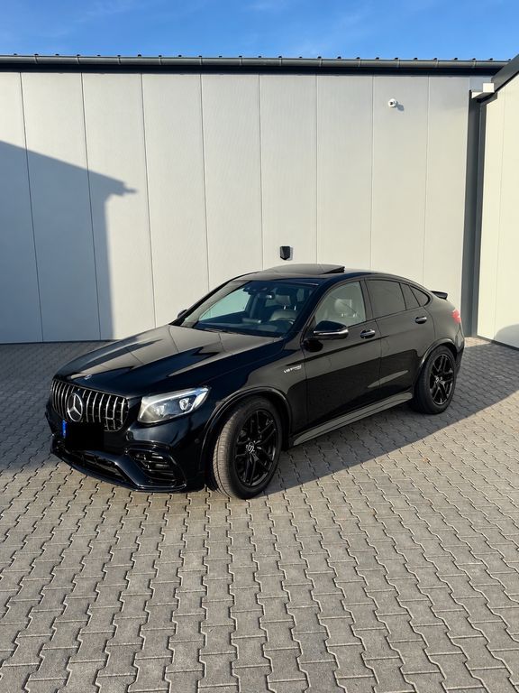Image of Mercedes-Benz GLC 63 AMG