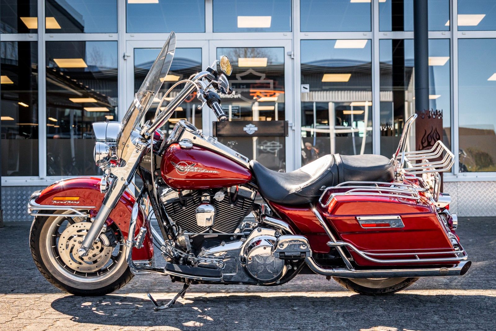 Fahrzeugabbildung Harley-Davidson Road King FLHR - PENZEL - APE -