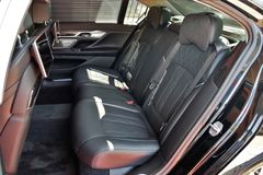 Fahrzeugabbildung BMW 740Ld Lang xDrive Panora Laser 3xTv ACC Massage