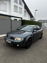 Audi A4 2003 | 2.4 V6 170PS - Audi A4: 170 Ps