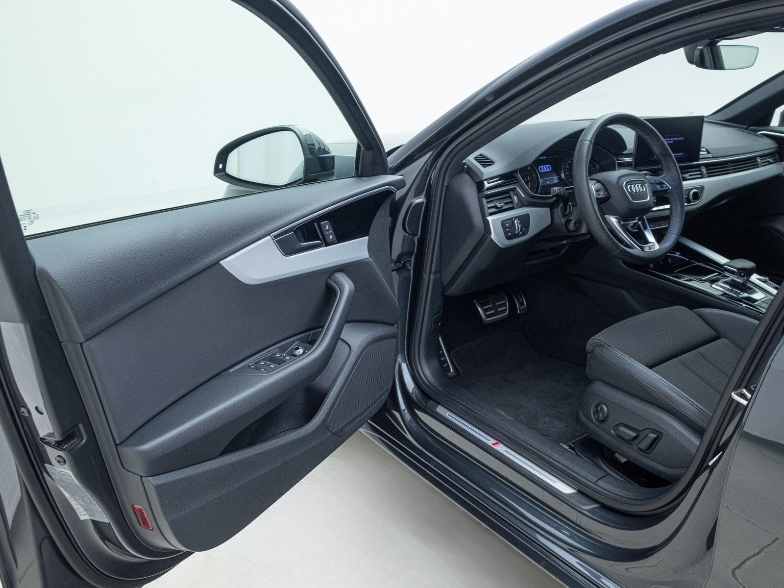 Audi A4 - Bild 11