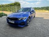 BMW 320d xDrive Touring M Sport Automatik Shadowline - BMW 320 in Bonn