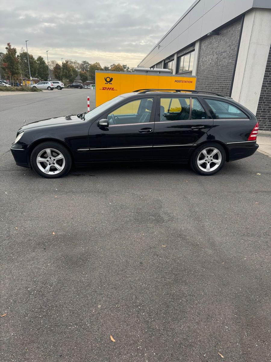 Mercedes-Benz C220 2006 — photo 5
