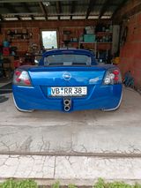 Opel Speedster 2.0 Turbo              Lfd-Nr.:4749 - Opel Speedster mit Benzin-Antrieb: Cabrio