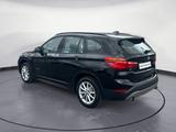 BMW X1 xDrive20i Advantage Steptronic Aut. Klimaaut. - BMW X1 mit Benzin-Antrieb: Navigationssystem