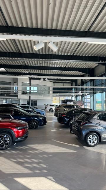 showroom-image-bottom