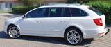 Skoda Superb 2.0 TDI DSG Elegance Combi Elegance - gebrauchte Skoda Superb aus dem Jahr 2012