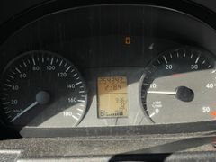 Mercedes-Benz Selbstausbau | Schick gemacht!