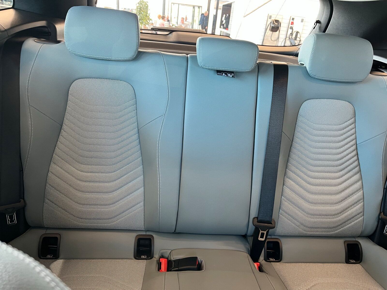 Mercedes-Benz GLA 180 PROGRESSIVE ADVANCED VOLLDIGI WINTERP. foto 9