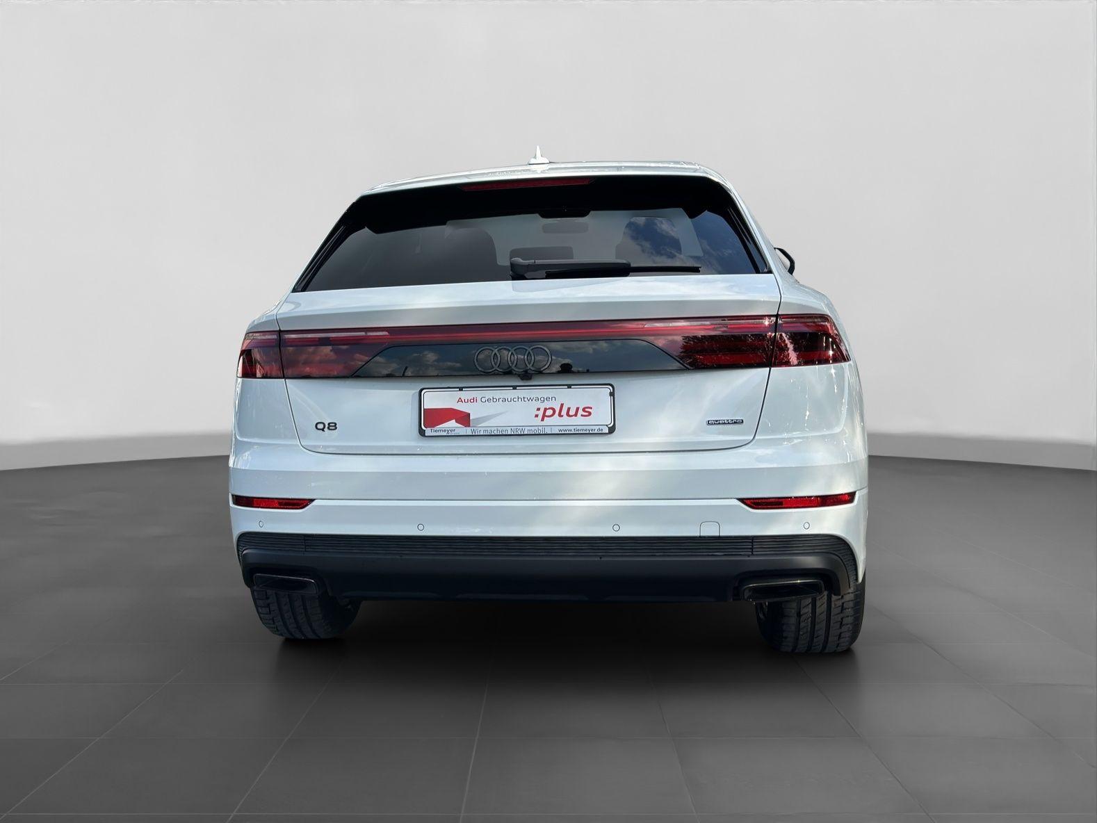 Audi Q8 45 TFSI e Q HuD OPS LED