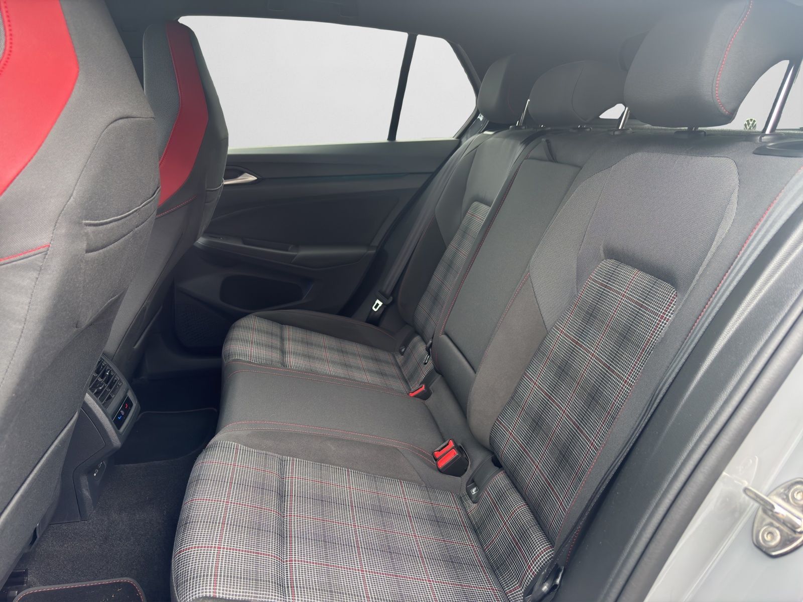 Volkswagen Golf - Bild 13