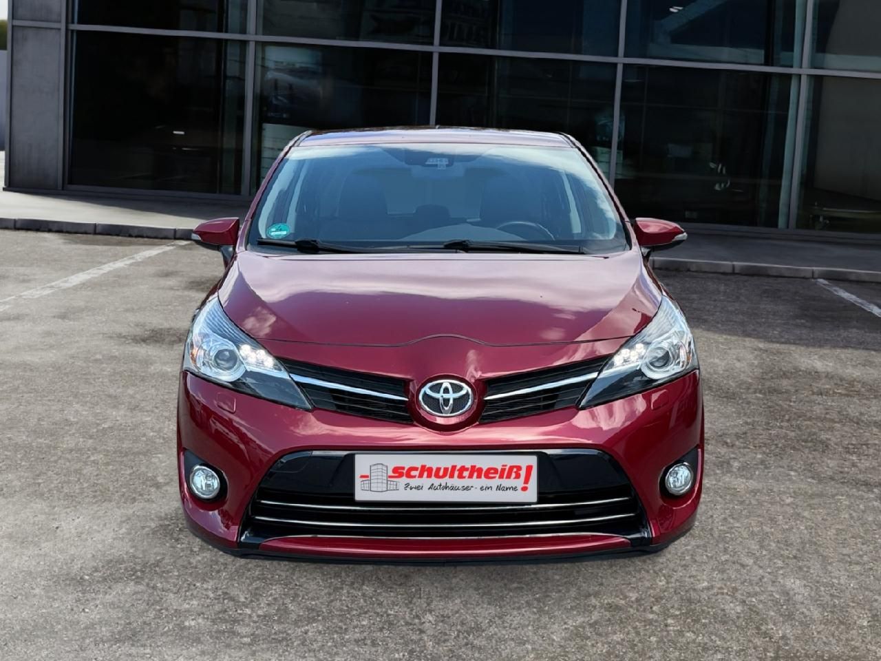 Fahrzeugabbildung Toyota Verso Edition-S+