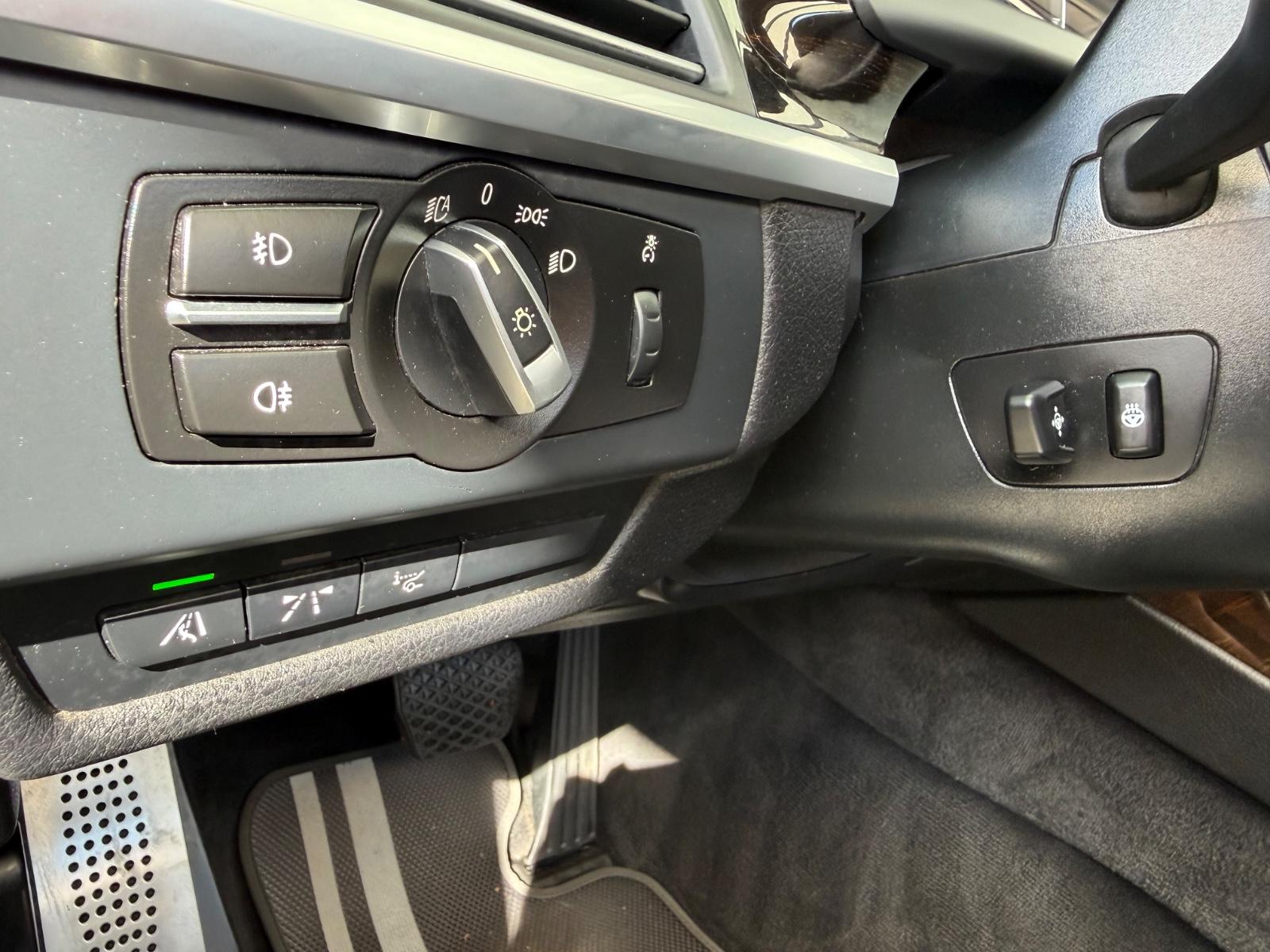 BMW Série 6 650i Cabriolet Pack M Sport | 405 ch | BVA | Son Bang & Olufsen | Affichage tête haute | Caméra 360° | Sièges ventilés | Keyless