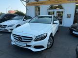 Mercedes-Benz C 220d KAMERA/LED/1. HAND/ALU/TEMPOMAT - Mercedes-Benz C 220 in Bremen