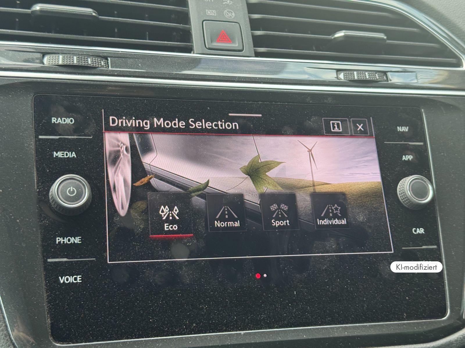 Volkswagen Tiguan ACTIVE 1.5 TSI DSG LED NAVI REAR VIEW SHZ, миниатюра 20