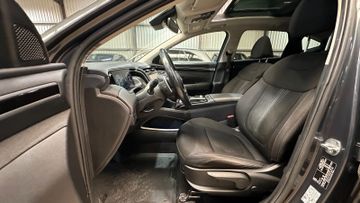 Hyundai TUCSON - 8