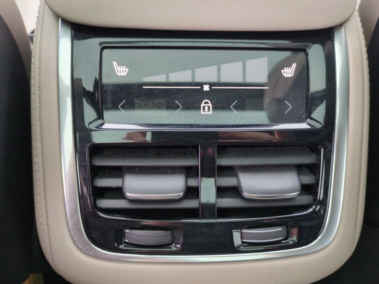 Volvo XC90 - Bild 29