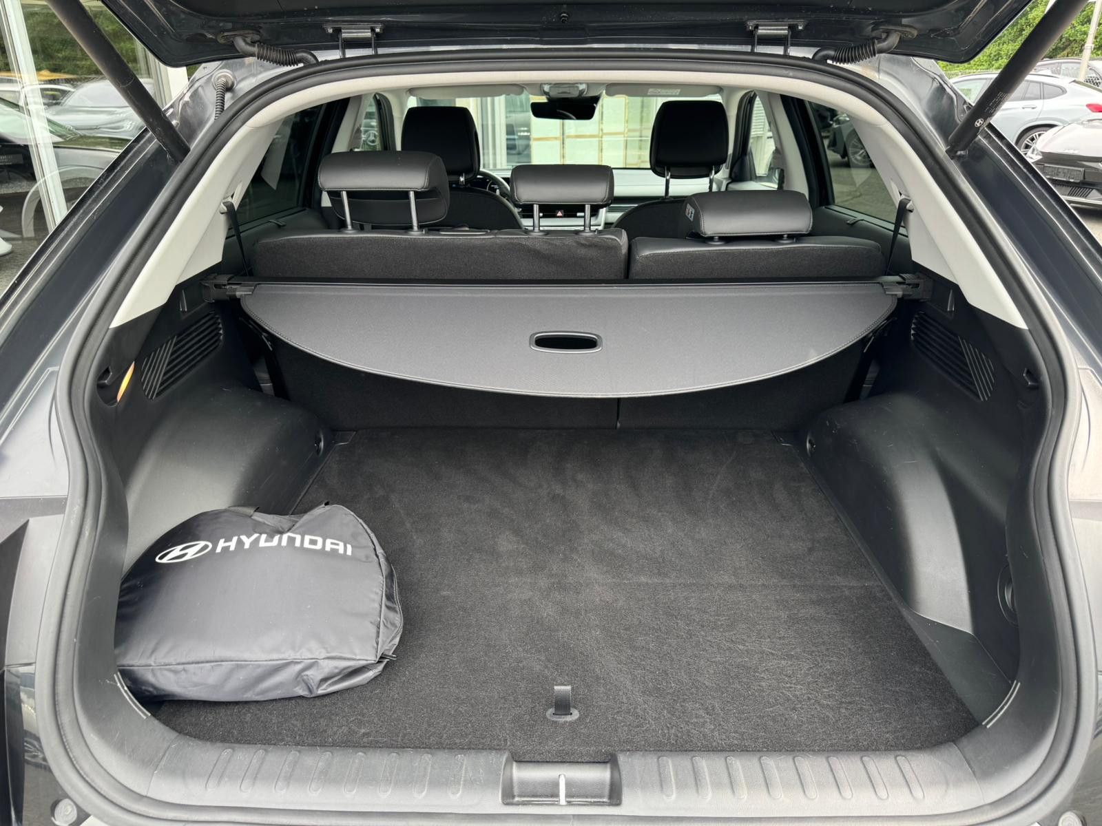Fahrzeugabbildung Hyundai Ioniq 5 Uniq 4WD MEMO+LED+SHZ+HEAD+NAV+ACC+360°