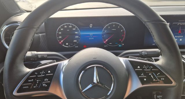 A 180 Progressive (EURO6e) Navi/Autom./Klima/LED