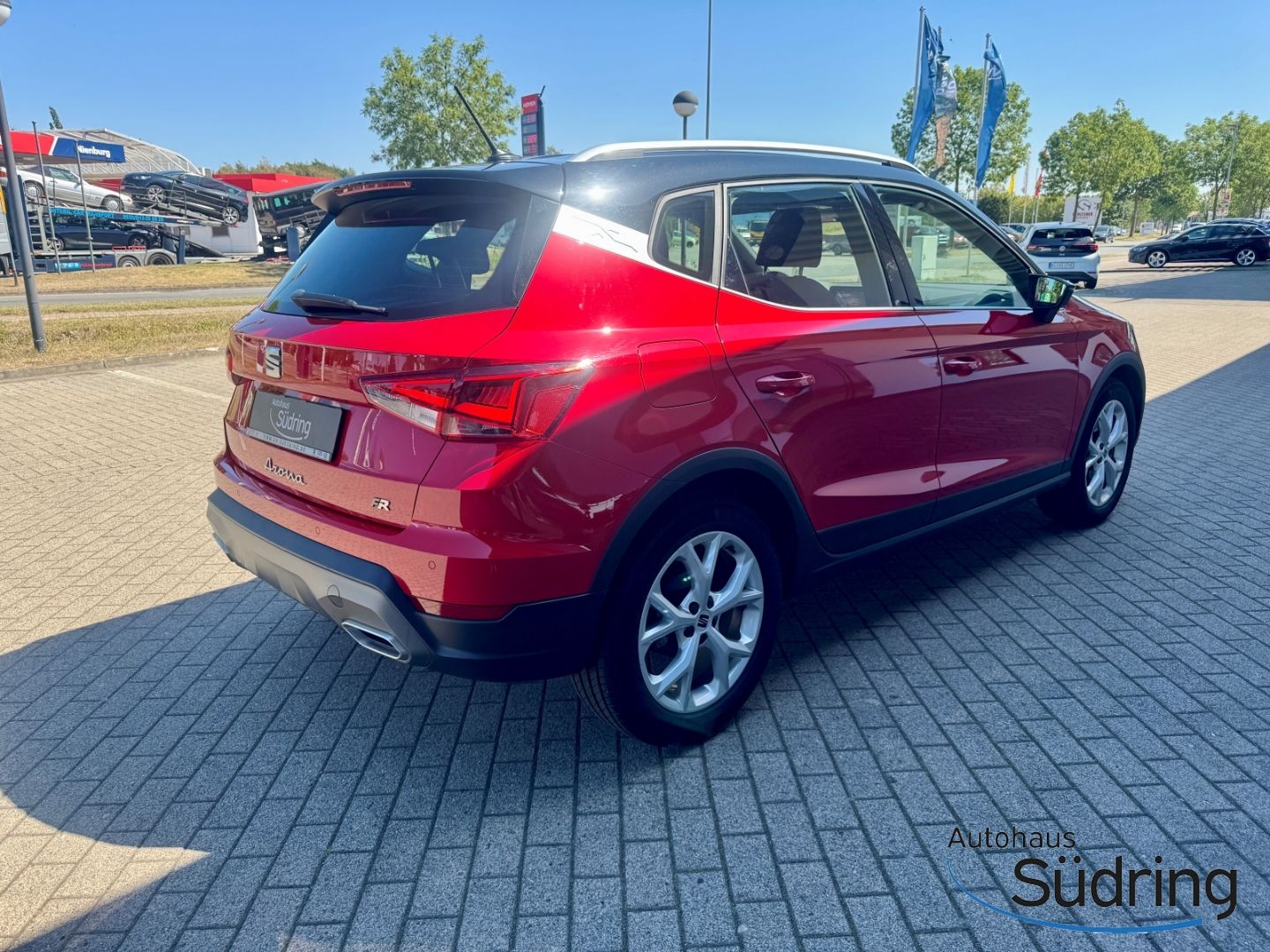 Arona 1,5 TSI FR DSG AHK Navi PDC