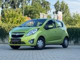 Chevrolet Spark LS*KLIMA*USB*AUX*TÜV* - Chevrolet: Us