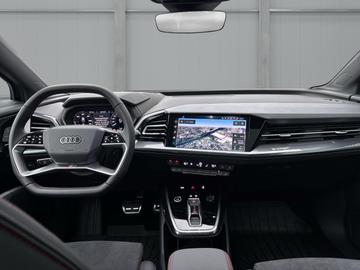 صورة 8 لـ 2025 AUDI Q4 E-TRON