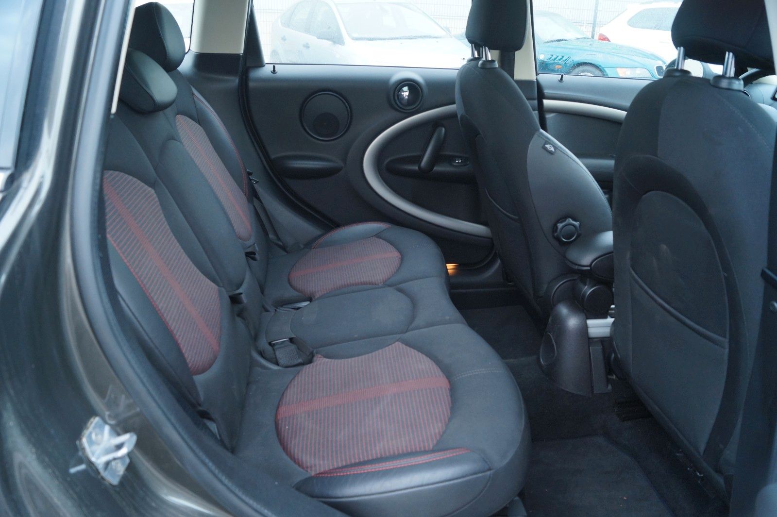 Fahrzeugabbildung MINI COOPER Countryman Cooper