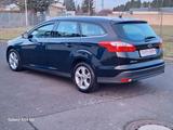Ford Focus Turnier Champions Edition - Ford Focus: Schwarz, Edition