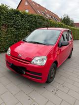 Daihatsu Cuore TÜV bis 09.26 Servo - gebrauchte Daihatsu Cuore aus dem Jahr 2006