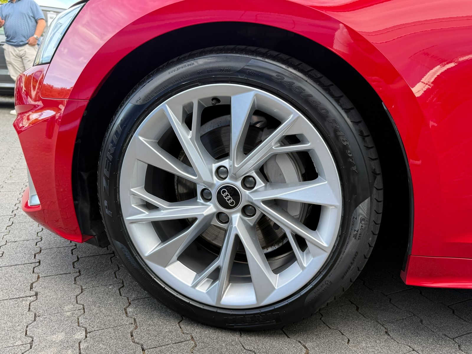 Fahrzeugabbildung Audi A5 Cabrio advanced 40 TFSI S tronic NAVI LEDER