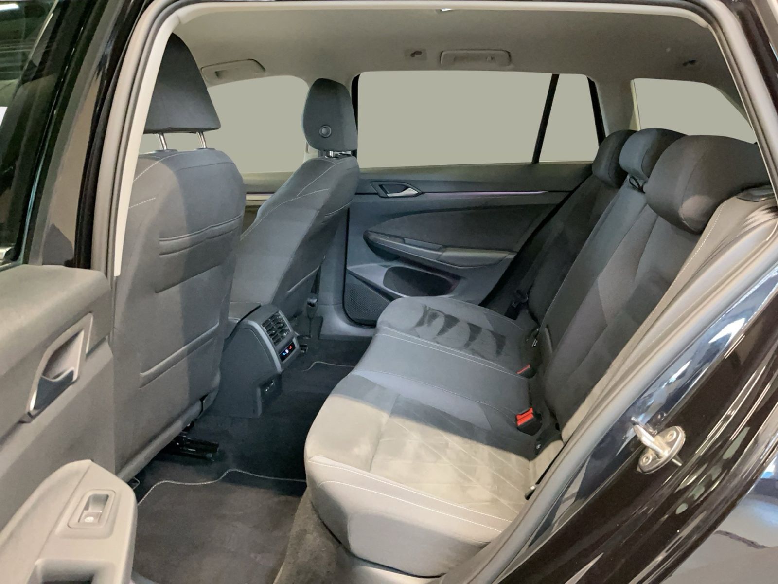 Volkswagen Golf - Bild 11