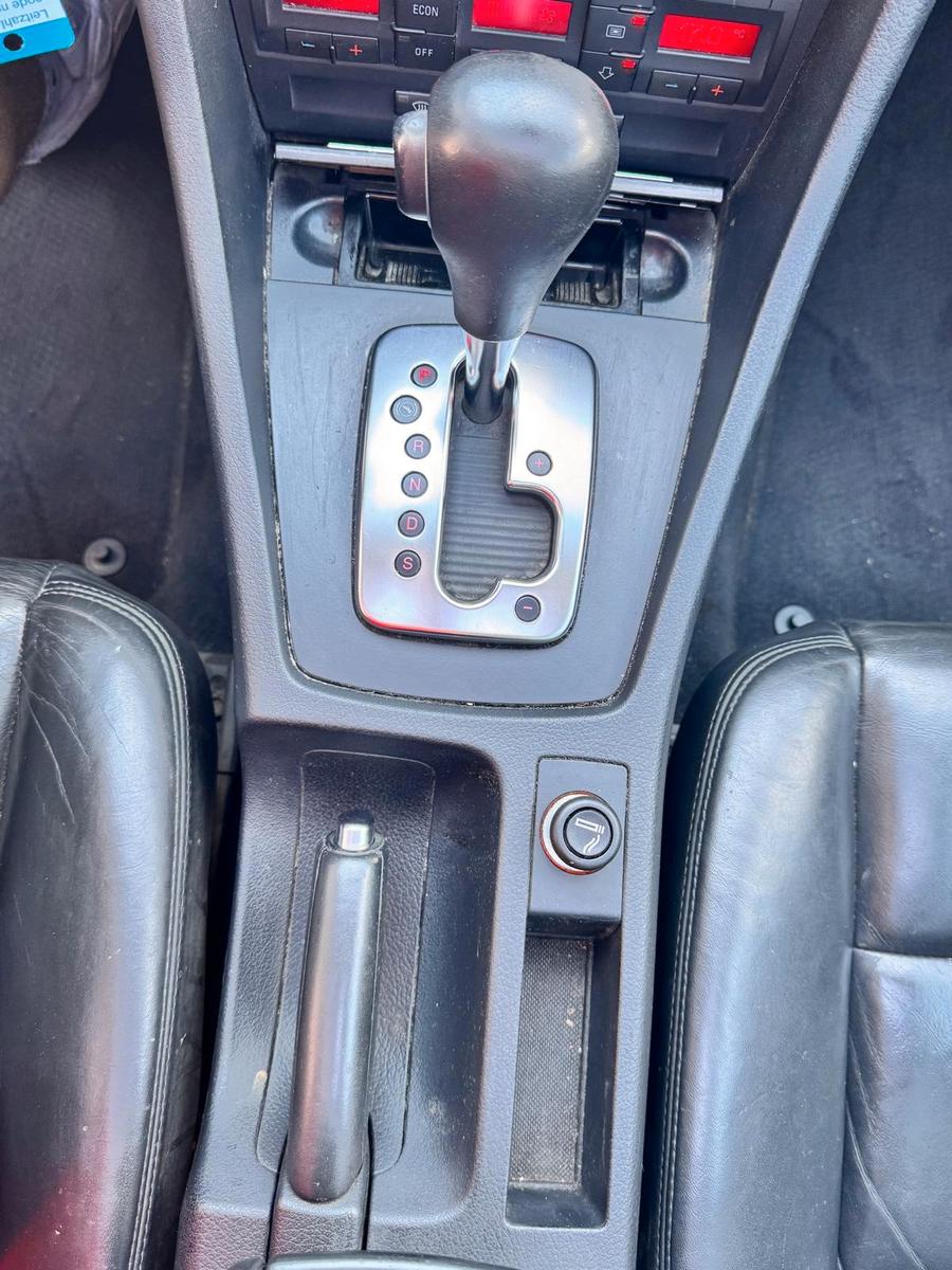 Audi A4 2007 — photo 20