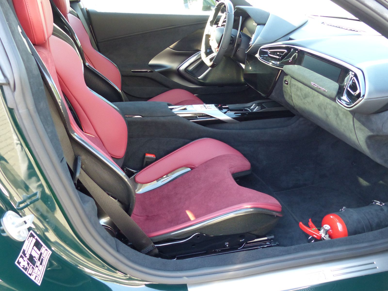 Fahrzeugabbildung Ferrari 12Cilindri *Inzahlungnahme/Trade-in*