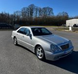 Mercedes-Benz E 220 CDI AVANTGARDE ROSTFREI, TÜV Neu 03/27 - Mercedes-Benz E 220 aus 2000