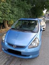 Honda HONDA JAZZ 1,4 Benzin 1HAND 93000 Nichtrau... - Honda Jazz in Düsseldorf