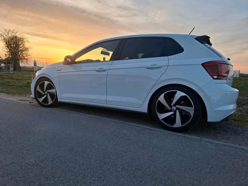 Image of Volkswagen Polo